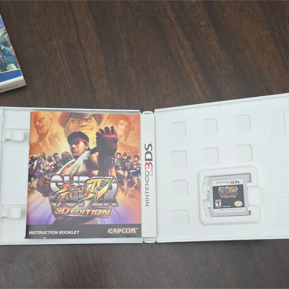 Capcom Super Street Fighter IV 3D Edition Nintendo 3DS Fighting Case Manual